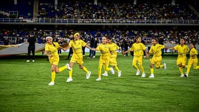 Torcida colombiana abra&ccedil;a Palmeiras, mas aplaude Corinthians por espet&aacute;culo na final da Libertadores Feminina