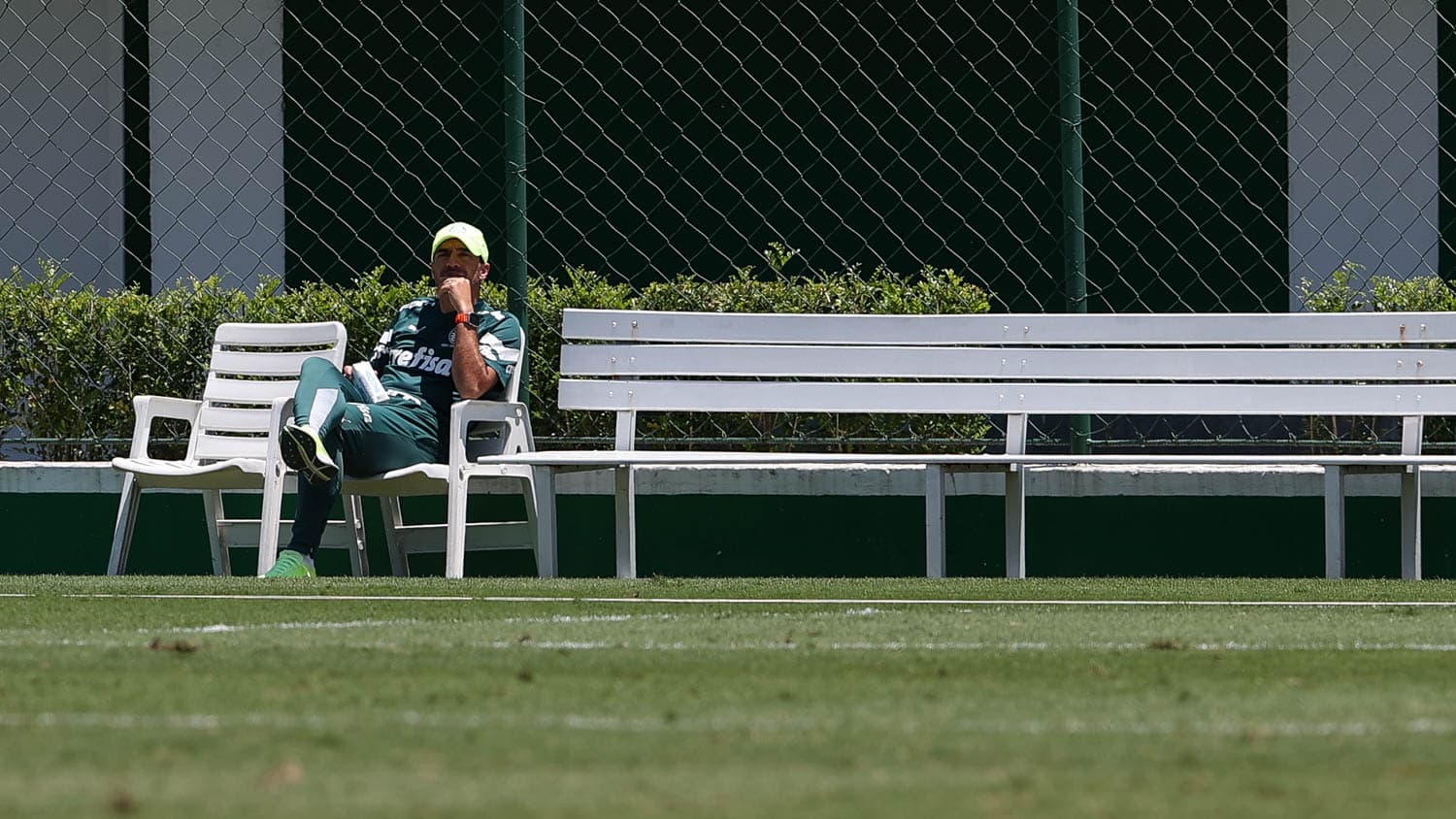 Palmeiras pode perder principais jogadores para sele&ccedil;&otilde;es em 2024 por um n&uacute;mero absurdo de dias