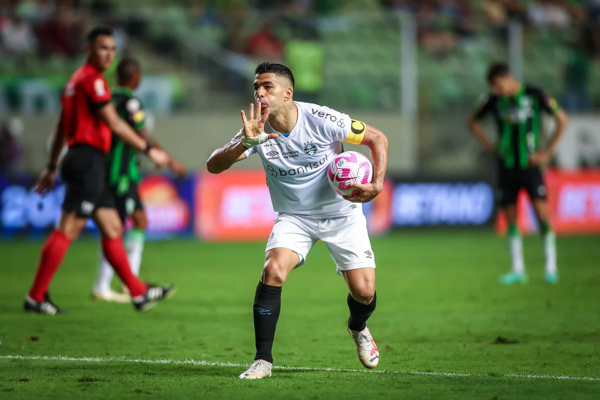 O Gr&ecirc;mio se tornou o melhor ataque do Brasileir&atilde;o, e muito disso passa por Luis Su&aacute;rez