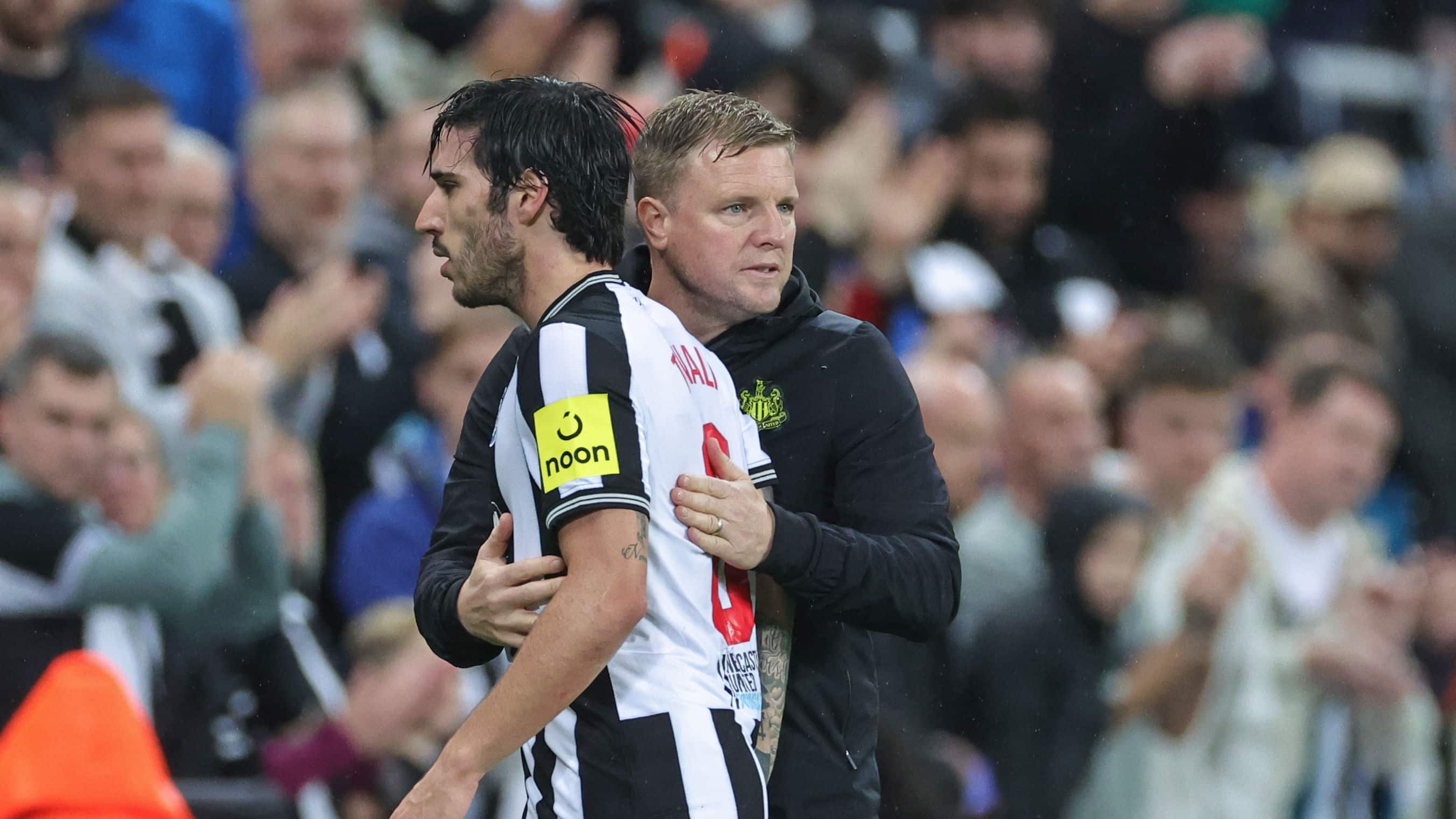 Eddie Howe abra&ccedil;a Tonali, investigado por fazer apostas: &ldquo;O mais importante &eacute; seu bem-estar&rdquo;