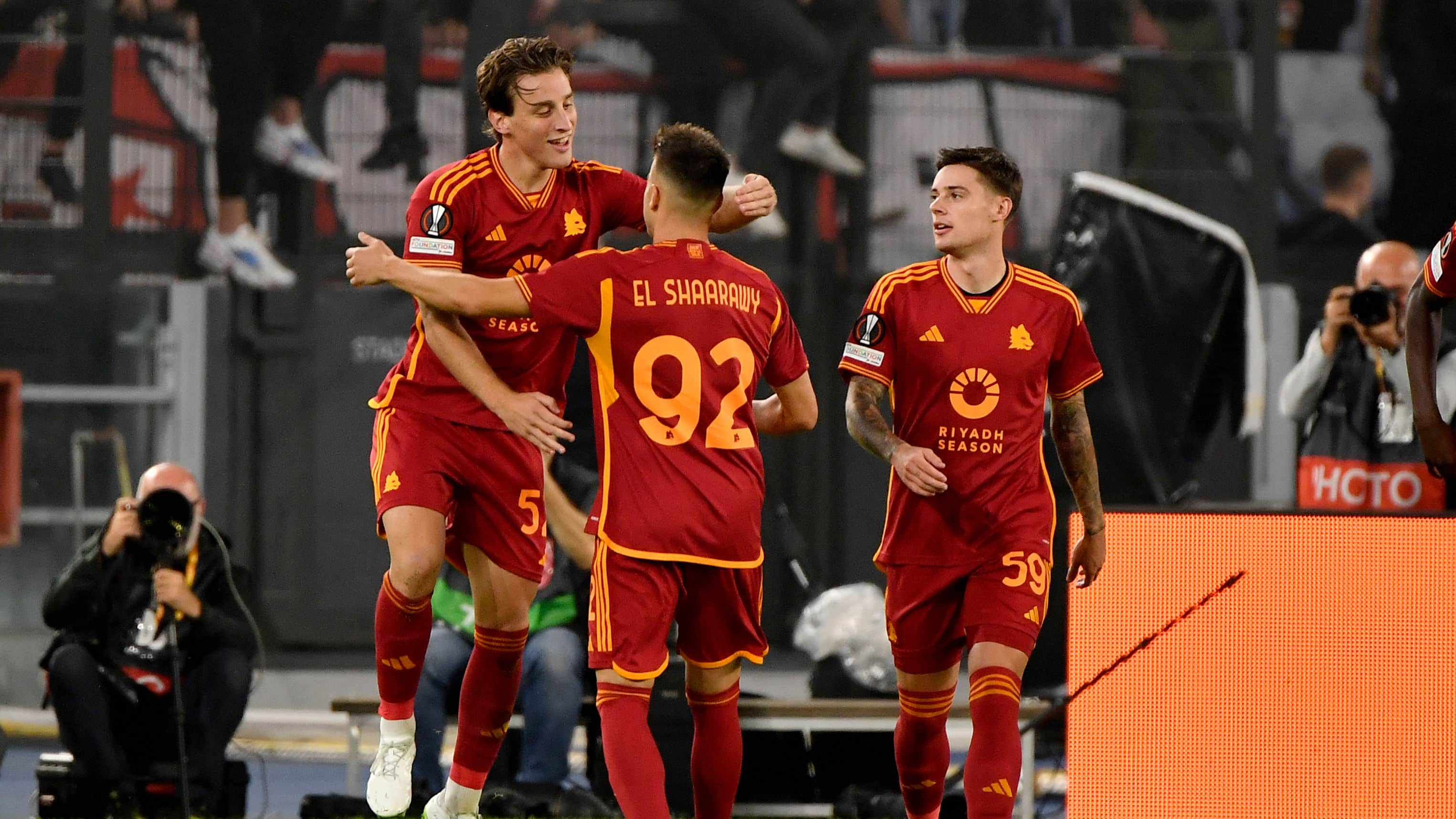 &Ecirc; Fara&oacute;! Roma vence Slavia Praga com duas assist&ecirc;ncias de El Shaarawy