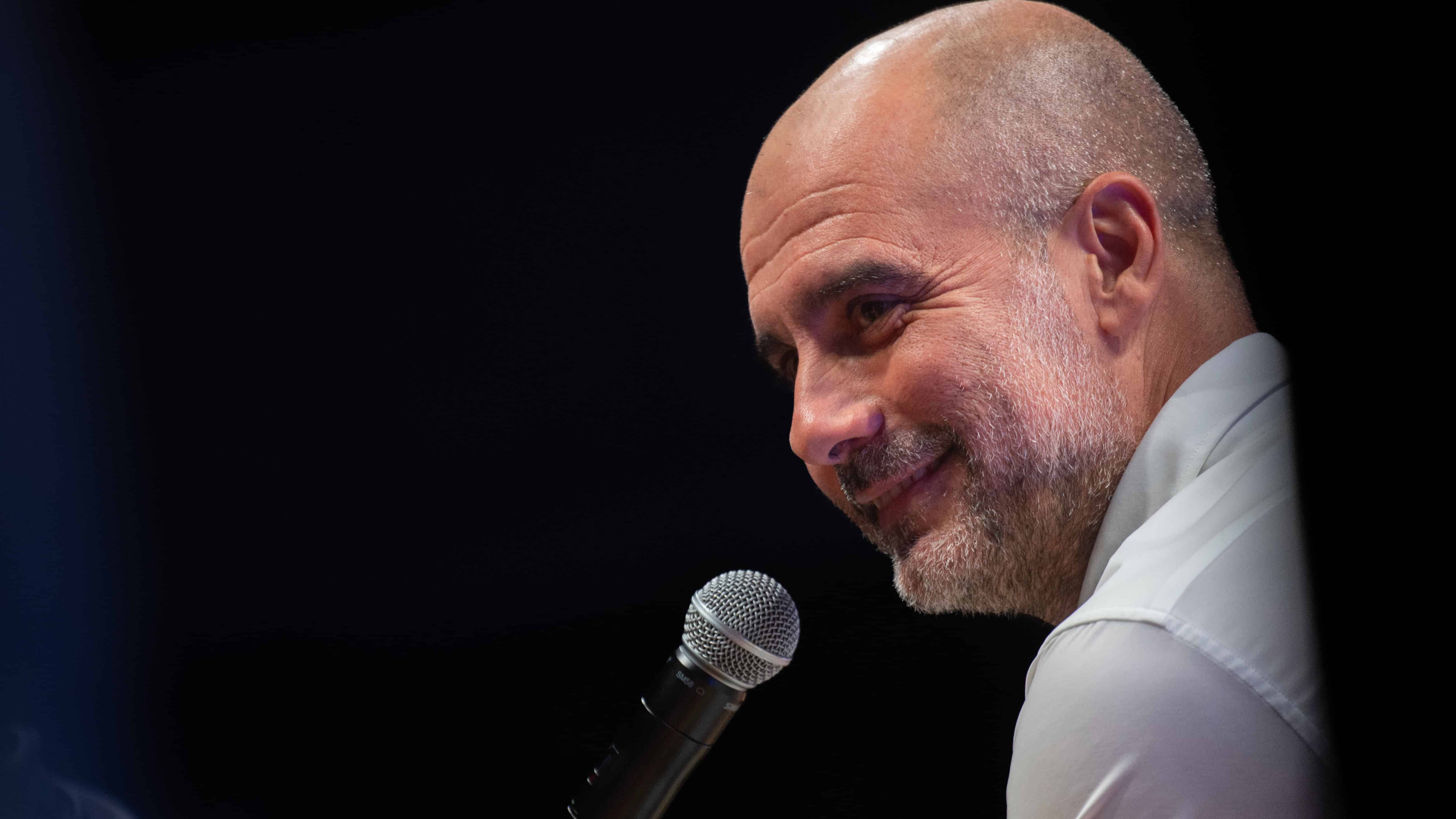 Guardiola defende o criticado Allegri: &ldquo;Ele quer vencer e acredita que vencer&aacute; dessa forma&rdquo;