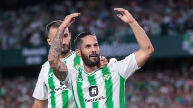 Com lamban&ccedil;a de goleiro e Isco como salvador, Betis vira e se recupera na Liga Europa