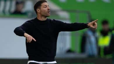 Leverkusen sofre com Wolfsburg, mas time de Xabi Alonso vence e mostra o porqu&ecirc; &eacute; l&iacute;der