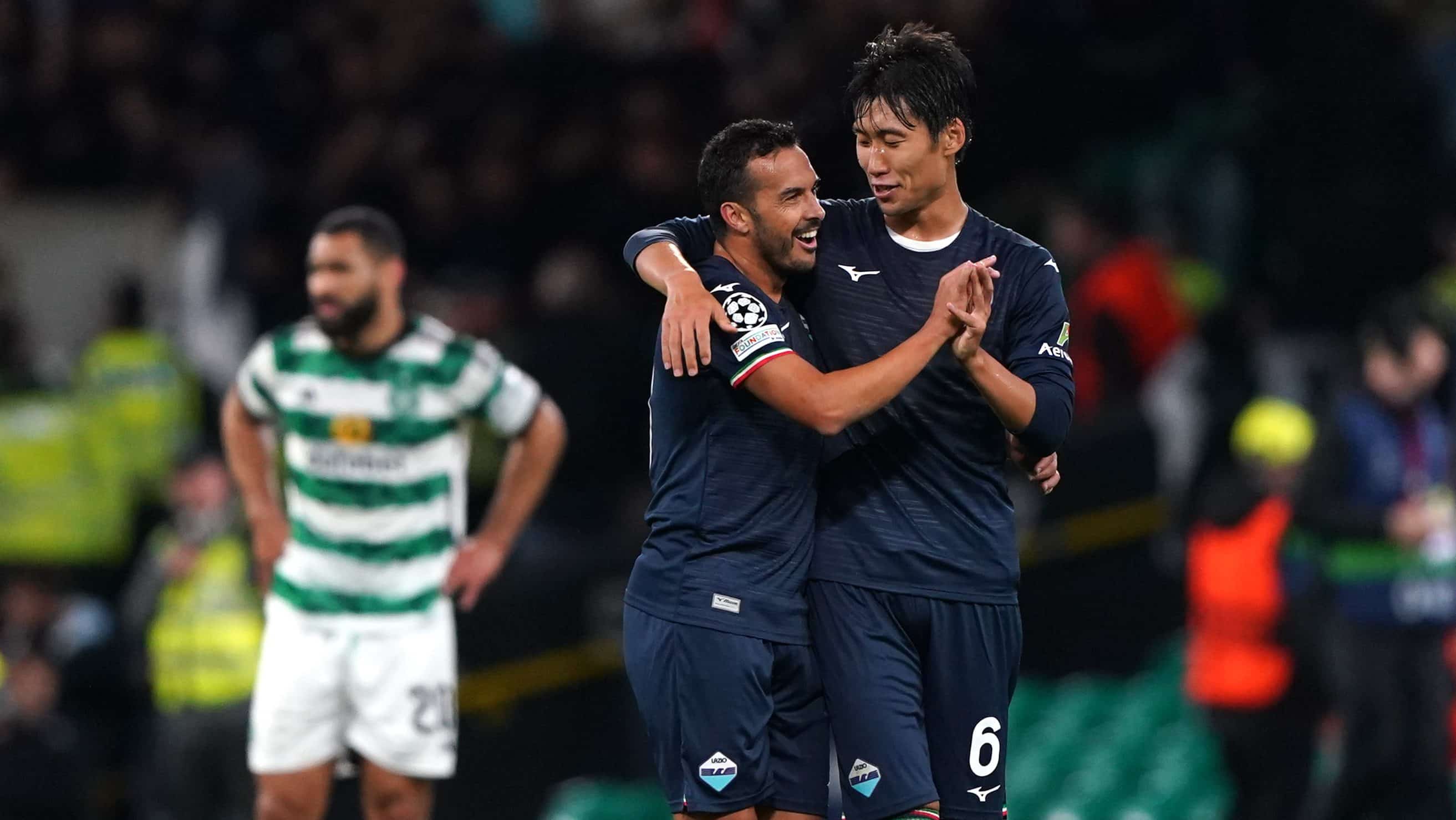 Gol no fim salva mais uma vez, e Lazio d&aacute; o troco no Celtic com virada na Champions