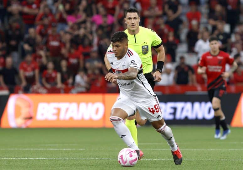 Vestibular de Dorival mostra qual deve ser a prioridade de reforços do São Paulo para 2024