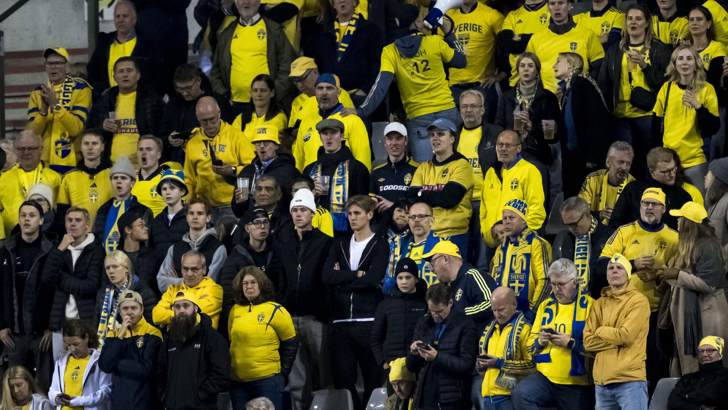 B&eacute;lgica x Su&eacute;cia &eacute; suspenso ap&oacute;s morte de torcedores e amea&ccedil;a de terrorismo