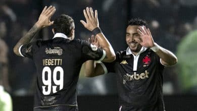 Payet, enfim, mostra a que veio e garante importante vit&oacute;ria do Vasco sobre o Fortaleza