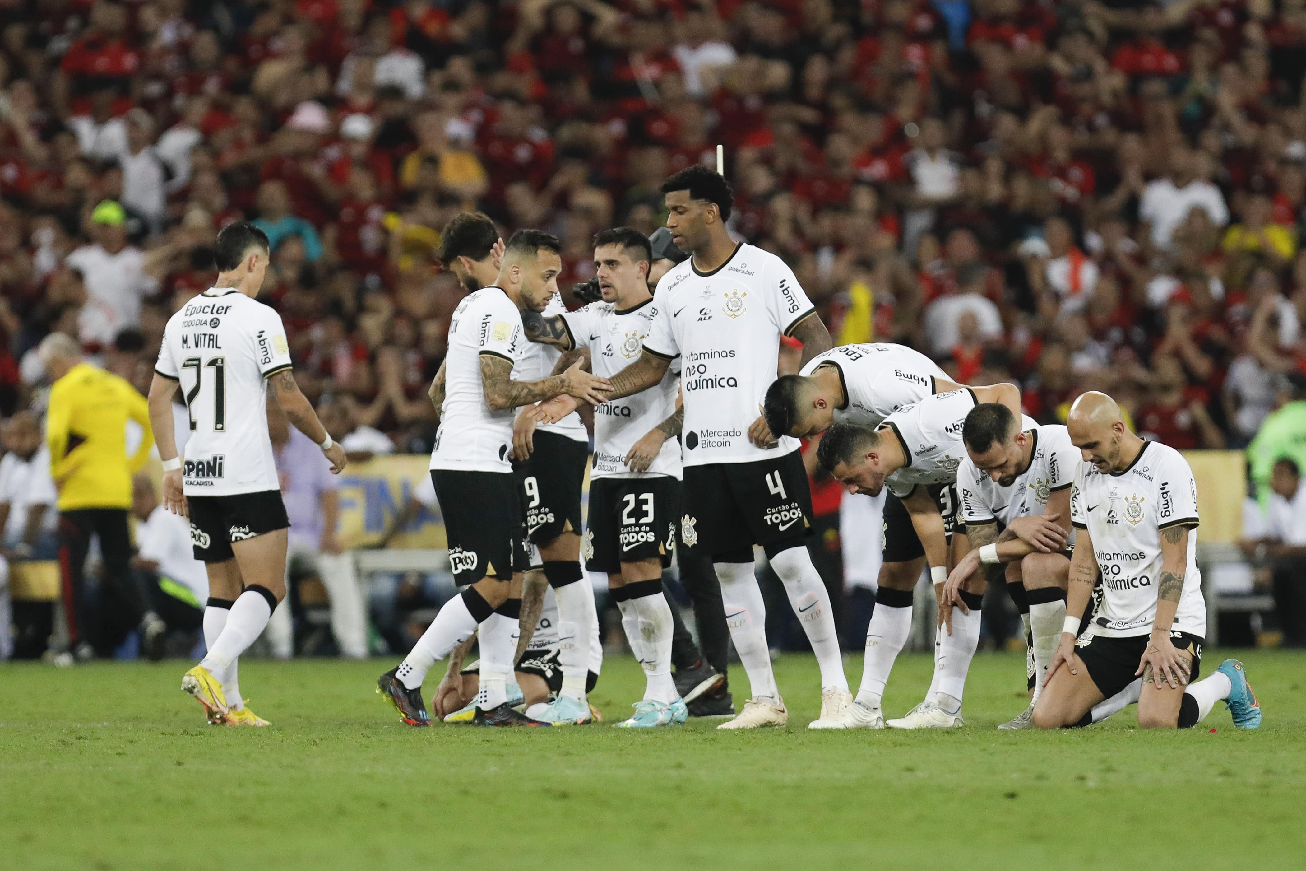H&aacute; quatro anos sem conquistar um t&iacute;tulo, Corinthians fica para tr&aacute;s dos rivais Palmeiras e S&atilde;o Paulo