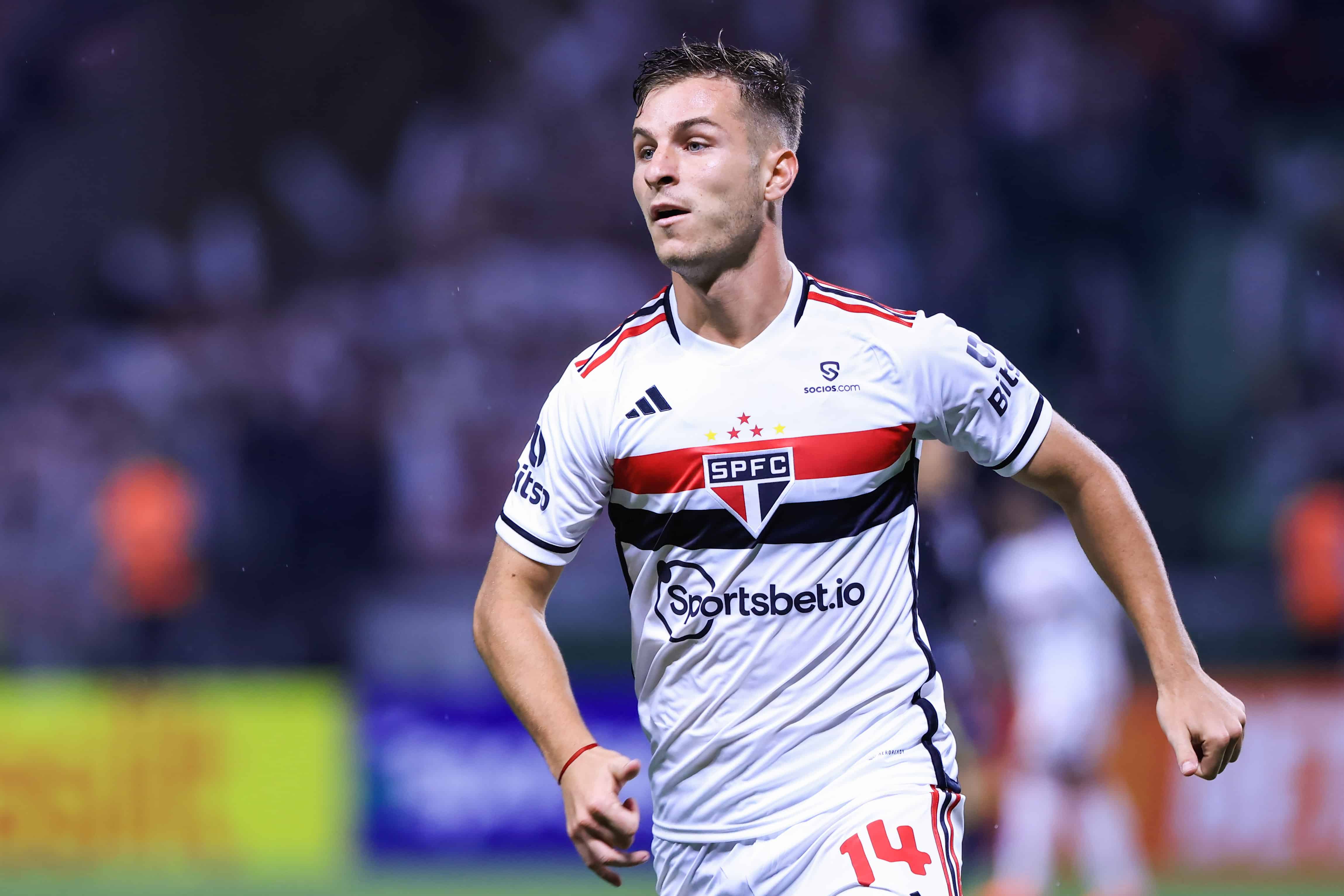 Quando Galoppo volta? S&atilde;o Paulo quer meia 100% para pr&eacute;-temporada em 2024