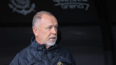 Apesar do empate, Mano Menezes valoriza comportamento do Corinthians em campo