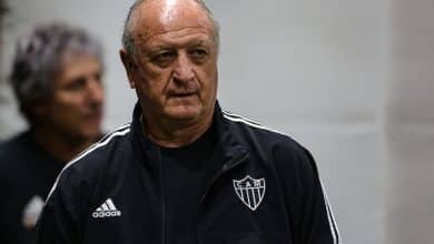 Derrota para o Coritiba exp&otilde;e fragilidade do Atl&eacute;tico-MG de Felip&atilde;o