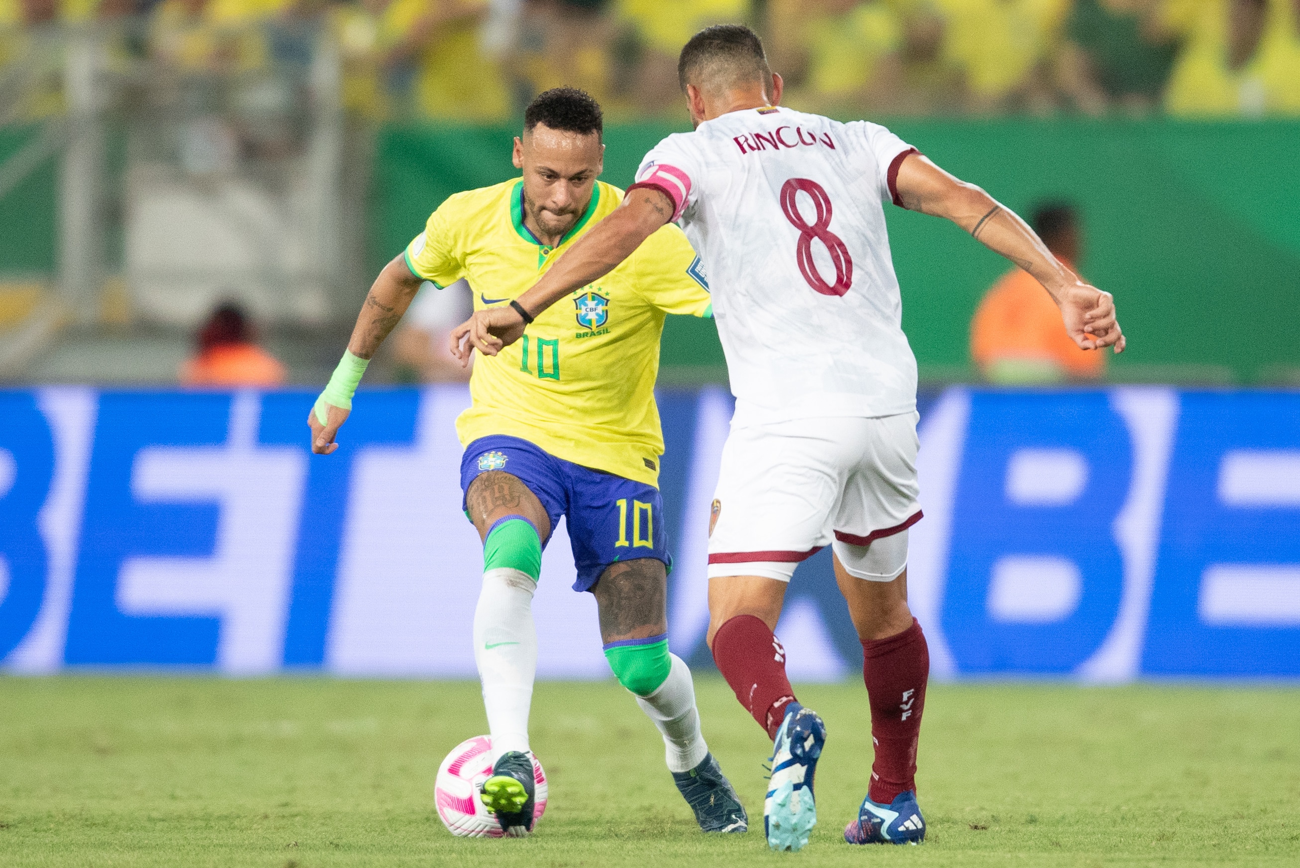 Venezuela arranca empate hist&oacute;rico com gola&ccedil;o e frustra a Sele&ccedil;&atilde;o&nbsp;de&nbsp;Diniz em Cuiab&aacute;