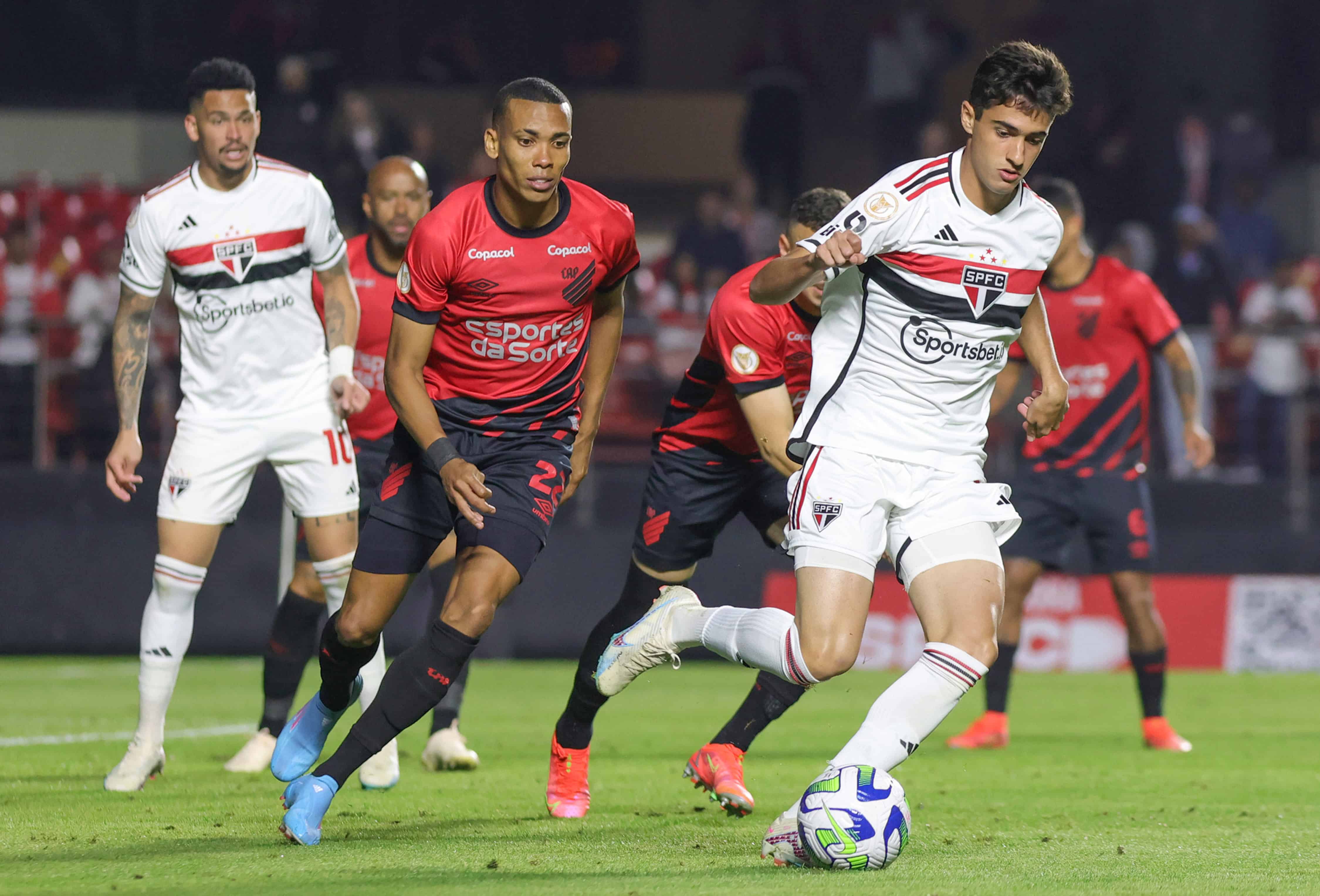 Onde assistir, palpites e escala&ccedil;&otilde;es de Athletico-PR x S&atilde;o Paulo &ndash; Campeonato Brasileiro &ndash; 29/10/2023
