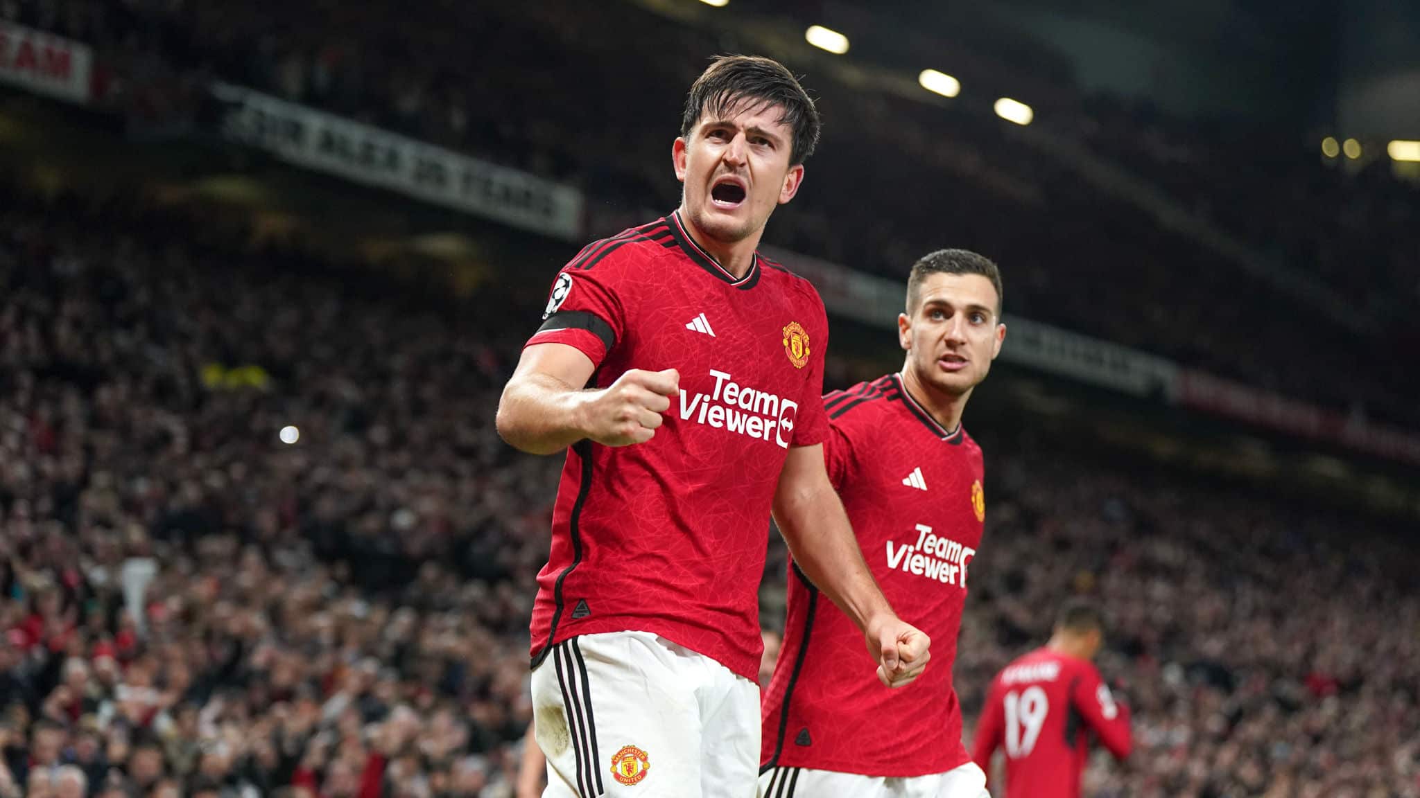 Harry Maguire comemora gol pelo United (Icon Sport)