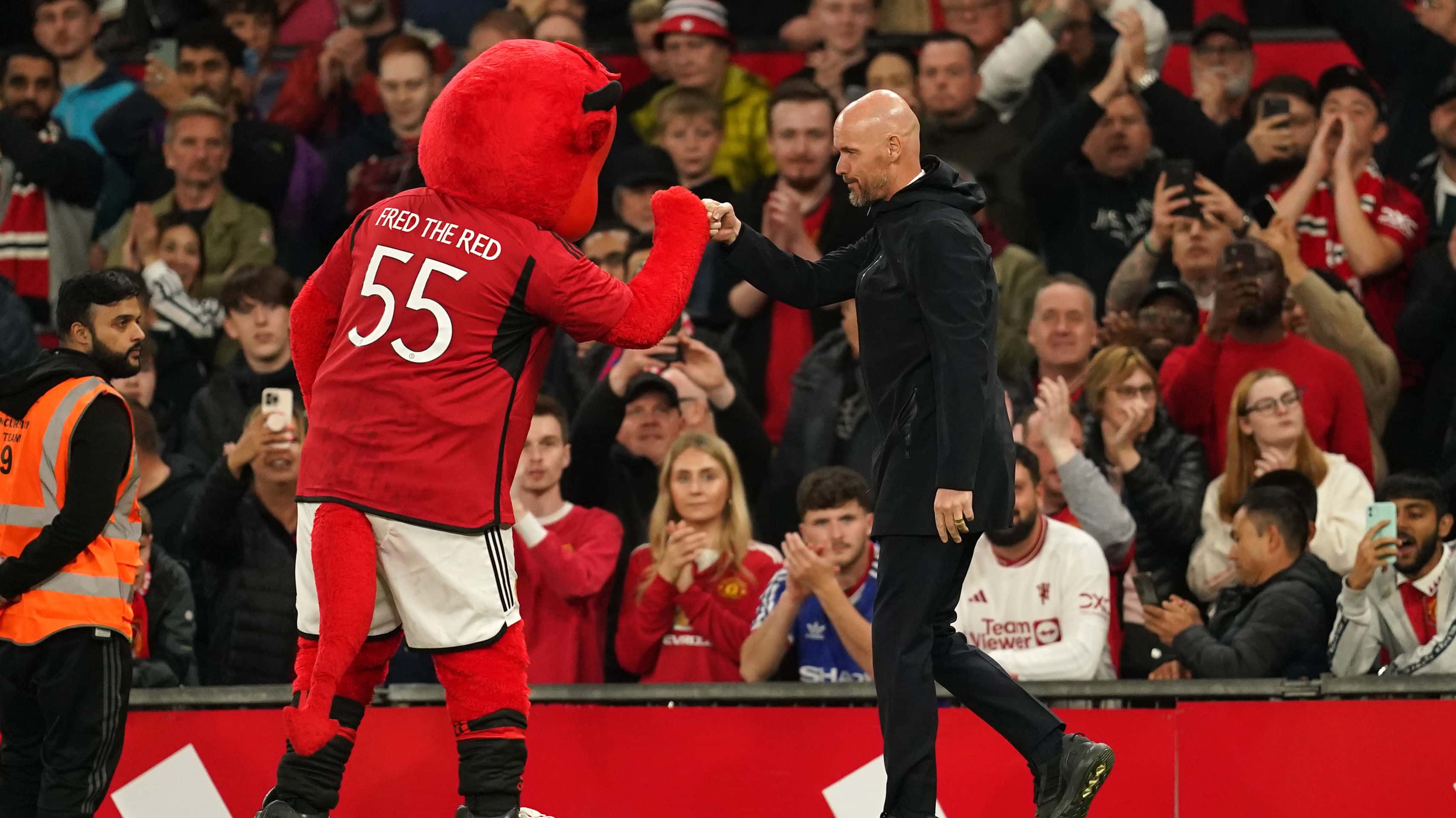 Por que o in&iacute;cio de temporada do Manchester United &eacute; t&atilde;o ruim?