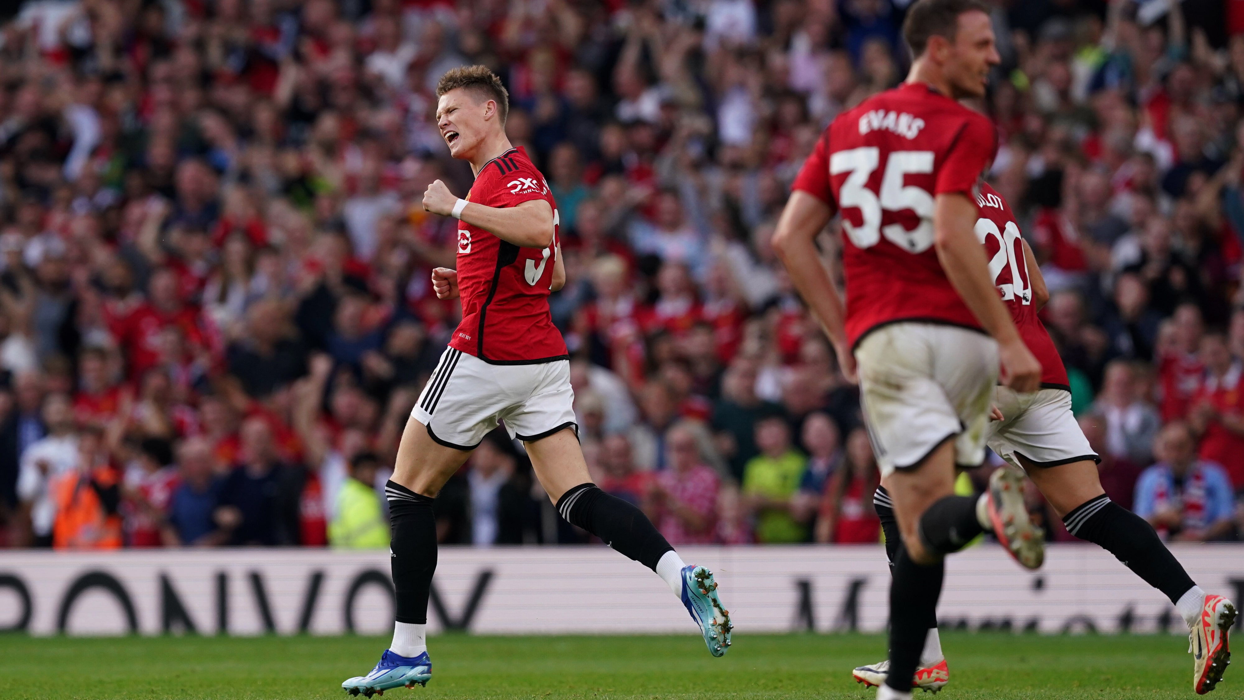 Cl&aacute;ssico Fergie Time: Manchester United busca a virada com dois gols de McTominay nos acr&eacute;scimos