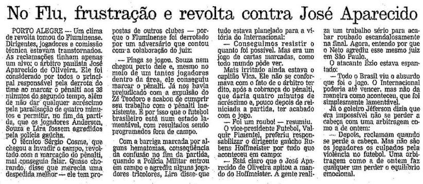 Reportagem de O Globo no dia seguinte ao jogo mostra t&eacute;cnico, dirigentes e jogadores do Fluminense revoltados com arbitragem - Reprodu&ccedil;&atilde;o/Acervo O Globo