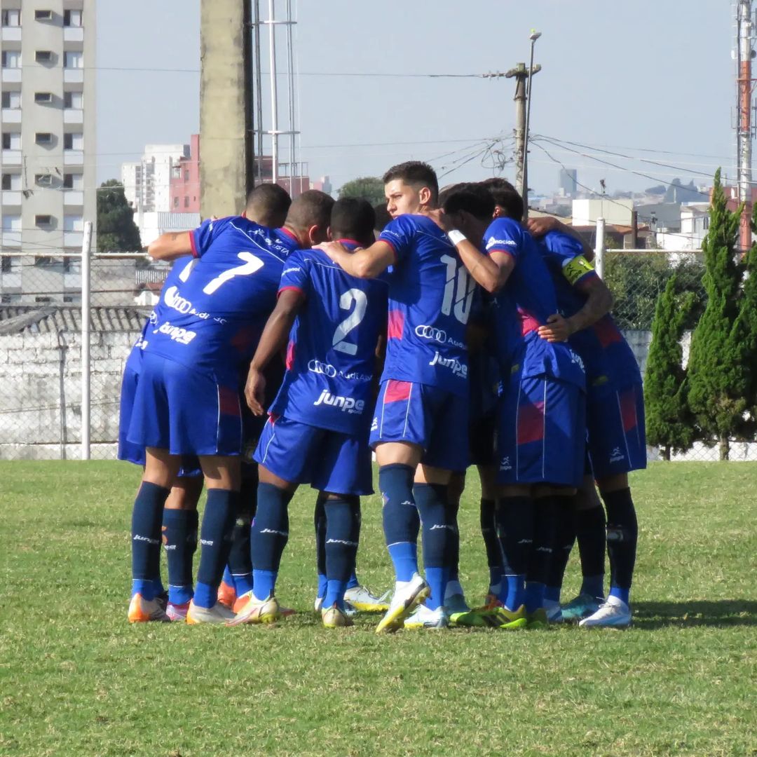 S&atilde;o Caetano: de vice-campe&atilde;o da Libertadores ao ostracismo e iminente risco de fal&ecirc;ncia