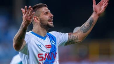 Sem Neymar, sem problema: Mitrovic garante vit&oacute;ria do Al-Hilal no Saudita