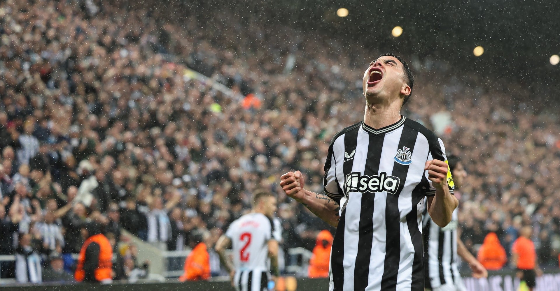 O Newcastle deu aula do que &eacute; jogo coletivo ao PSG: um merecido atropelo por 4&times;1