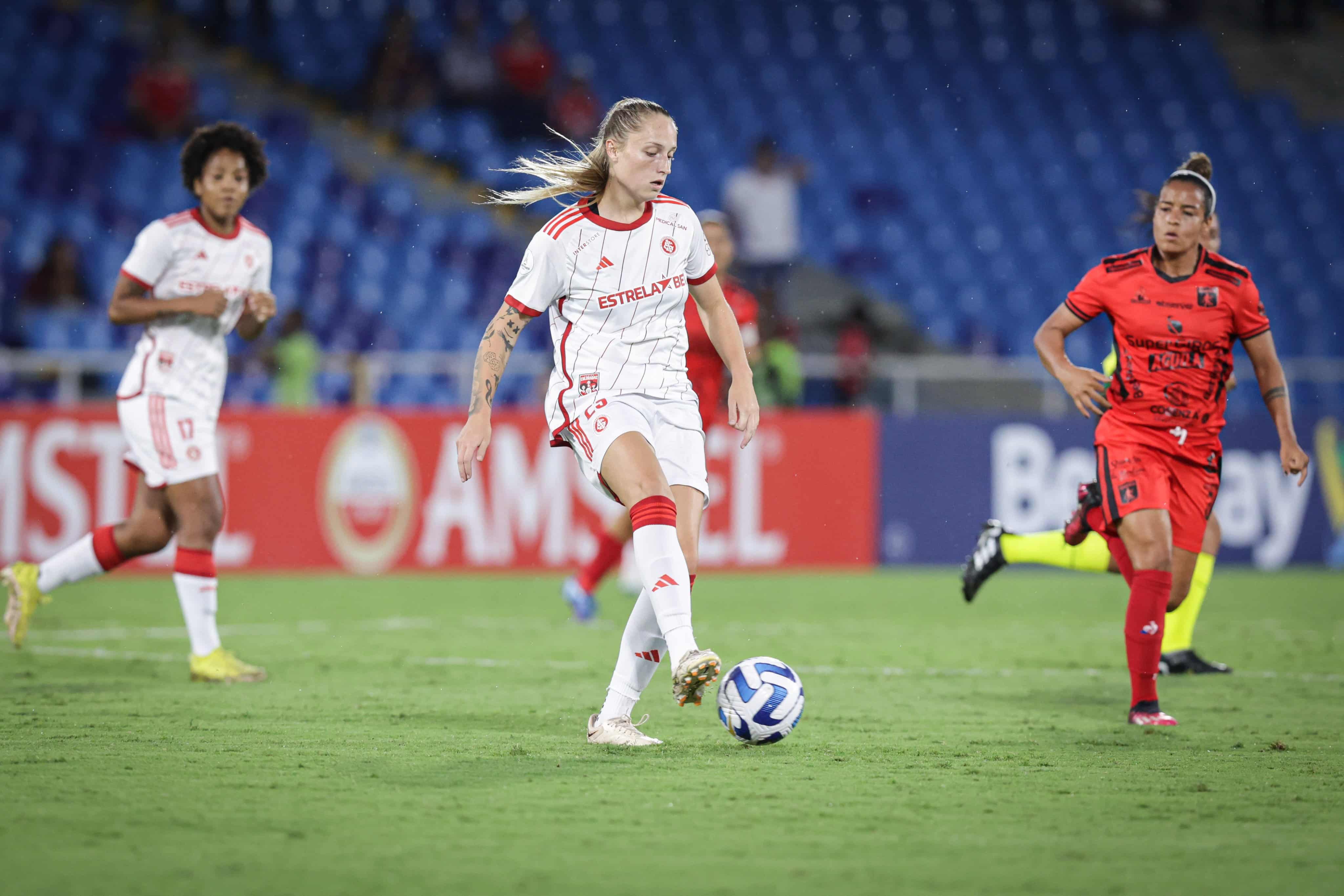 Libertadores Feminina: Internacional conquista vit&oacute;ria expressiva e garante vaga nas quartas