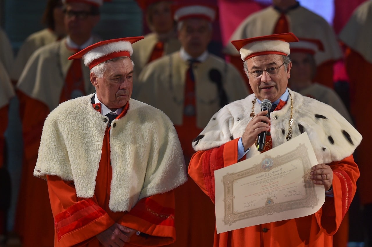 Como um reitor de universidade faz parecer que Ancelotti na Sele&ccedil;&atilde;o &eacute; quest&atilde;o de tempo