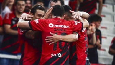 Athletico-PR leva sustos, mas passa pelo Am&eacute;rica-MG e se mant&eacute;m forte na briga por G4