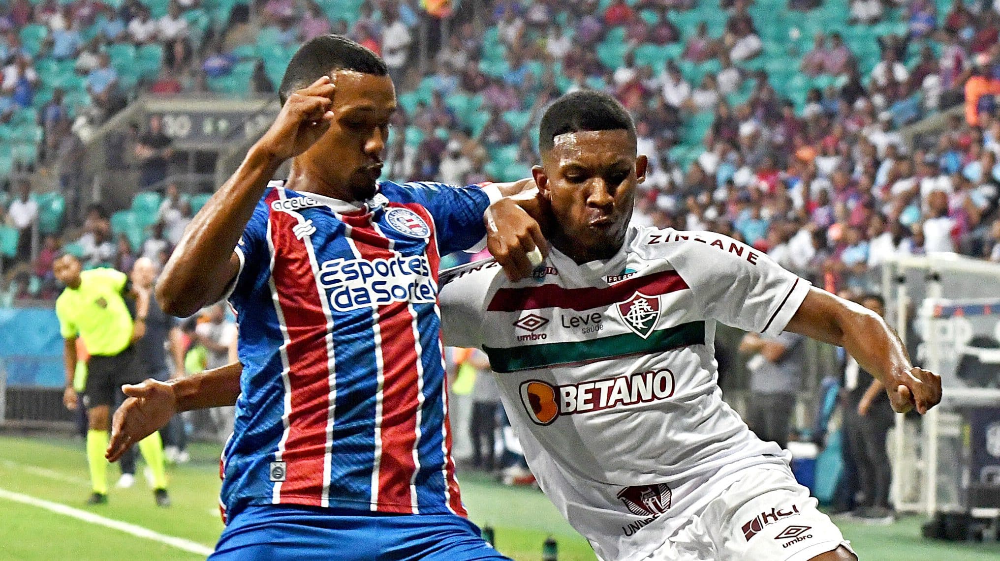 Bahia aproveita Fluminense com cabe&ccedil;a na Libertadores e ganha respiro contra o Z4