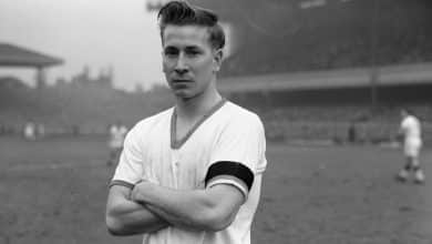 Como a inf&acirc;ncia do menino de sangue boleiro orientou o talento de Bobby Charlton