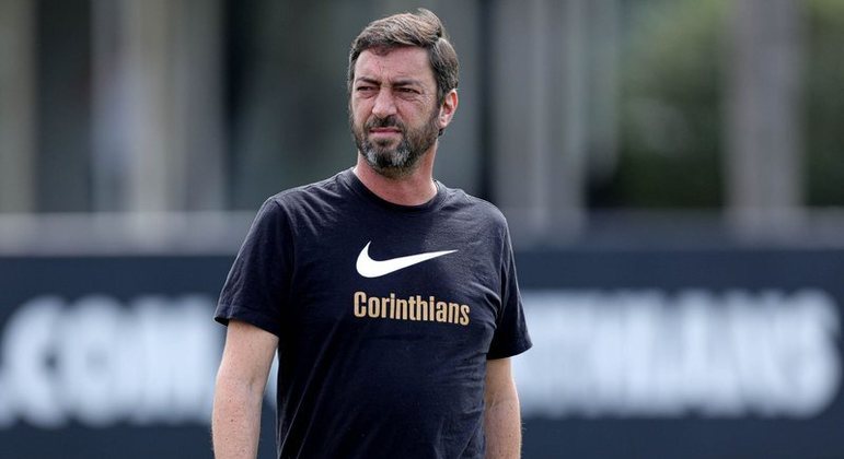 Conselho do Corinthians aprova contas do último ano de mandato de Duílio