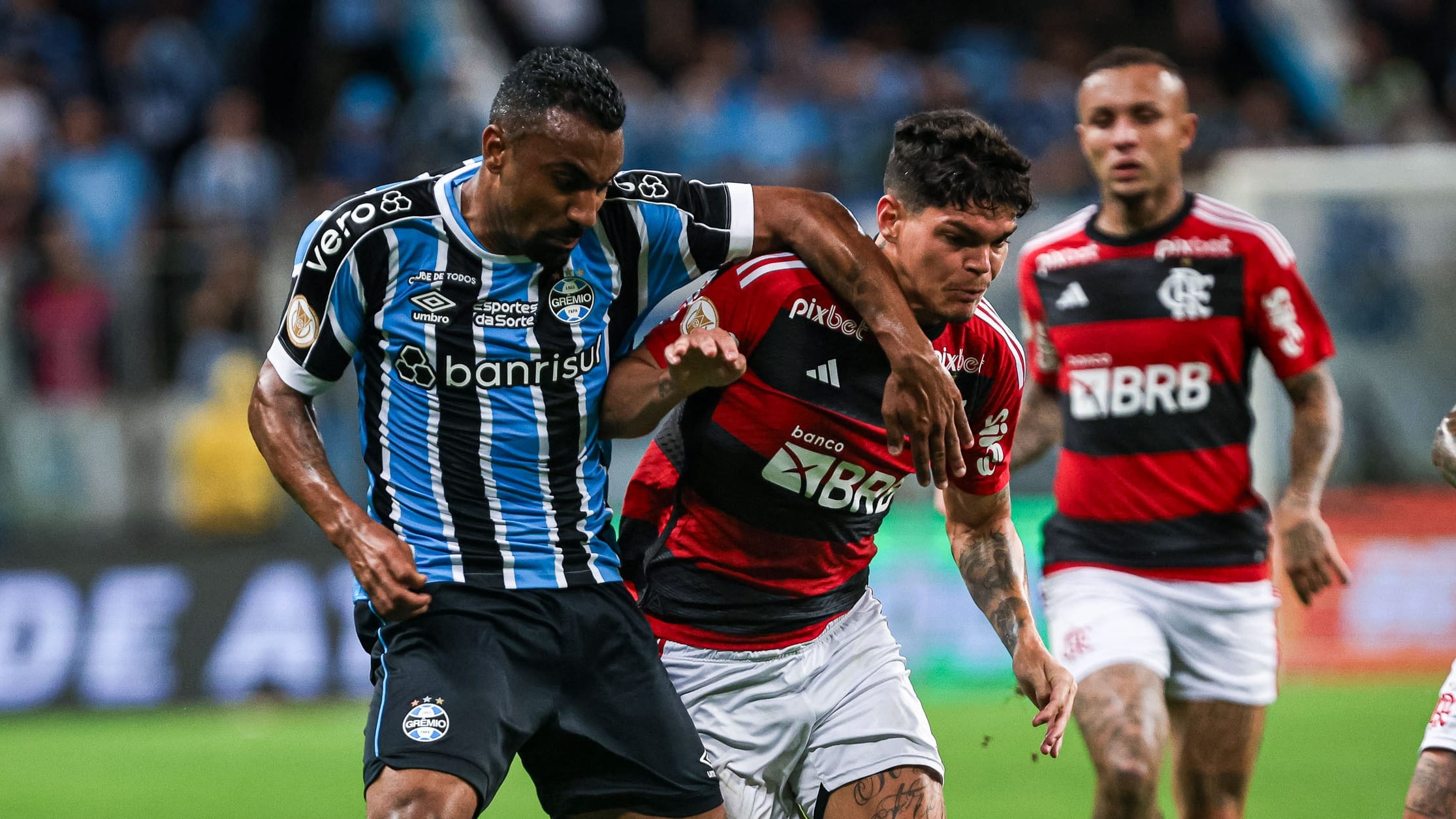 Renato supera Tite, e Gr&ecirc;mio subverte l&oacute;gica para bater o Flamengo na Arena