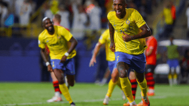 Ap&oacute;s primeiro tempo sonolento, Talisca entra em cena, marca dois e garante a vit&oacute;ria do Al-Nassr sobre o Al-Fayha