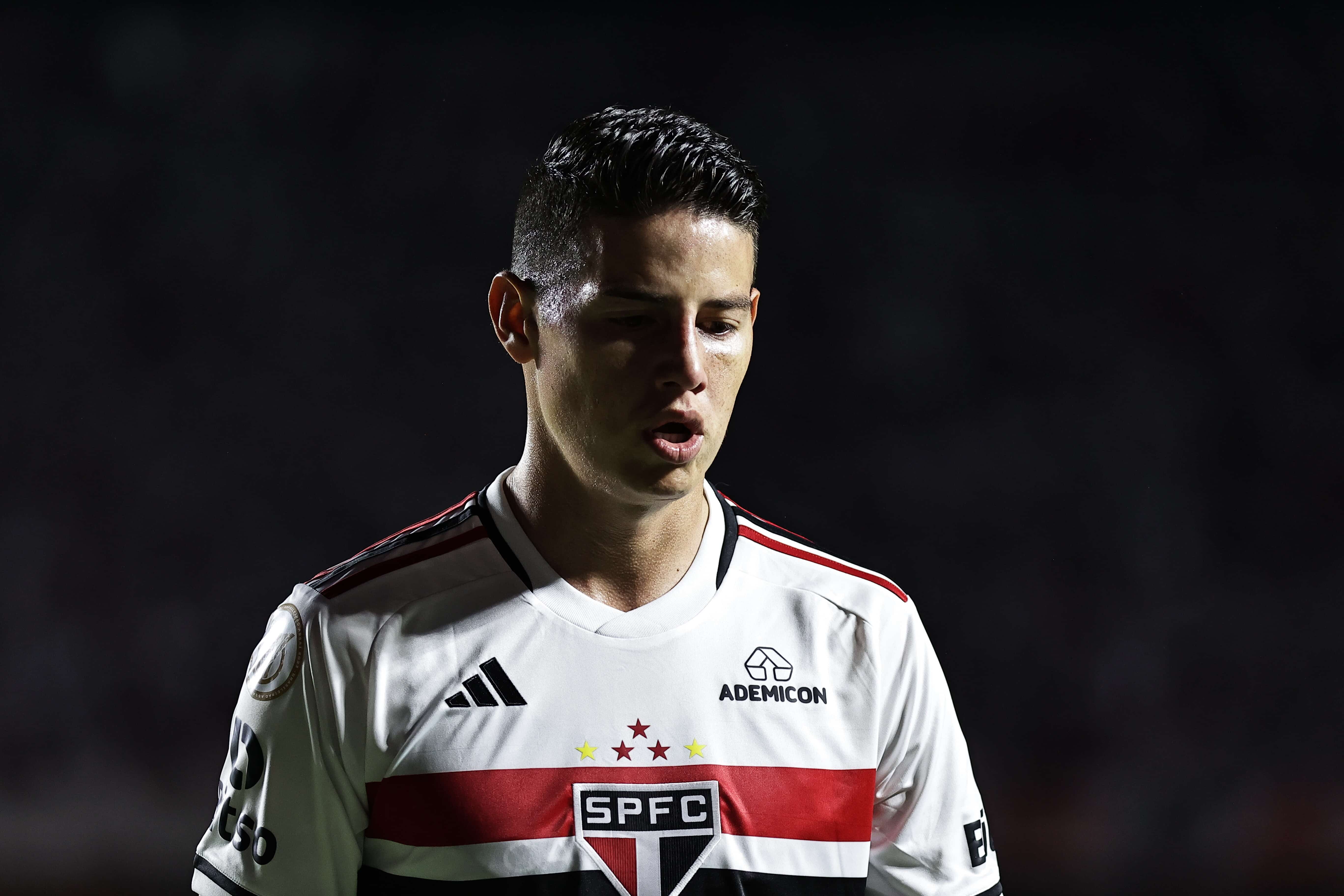 Vers&atilde;o decisiva de James Rodr&iacute;guez faz S&atilde;o Paulo idealizar 2024 promissor do colombiano