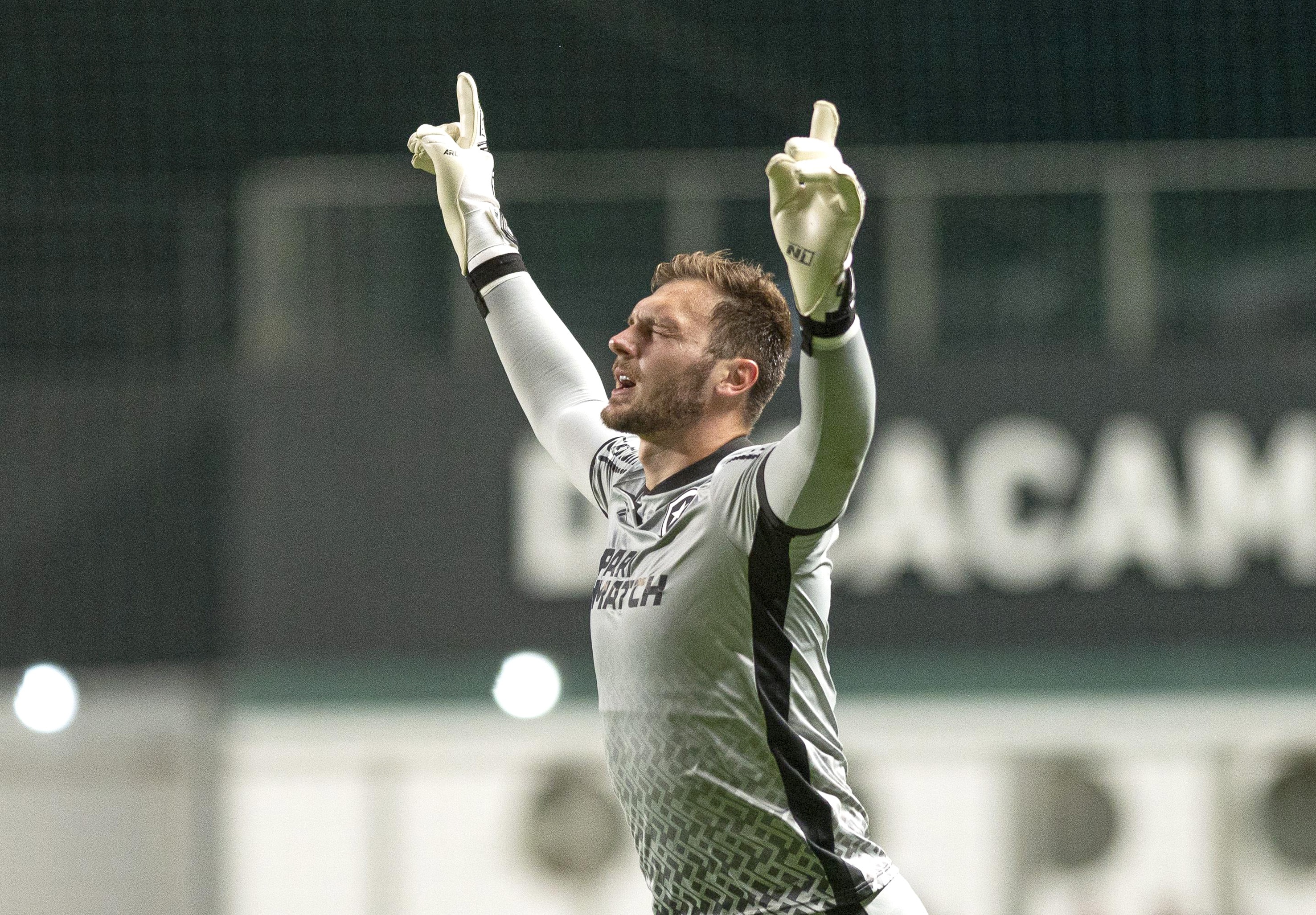 Depoimento de Lucas Perri d&aacute; mostras de um Botafogo incans&aacute;vel na busca pelo t&iacute;tulo