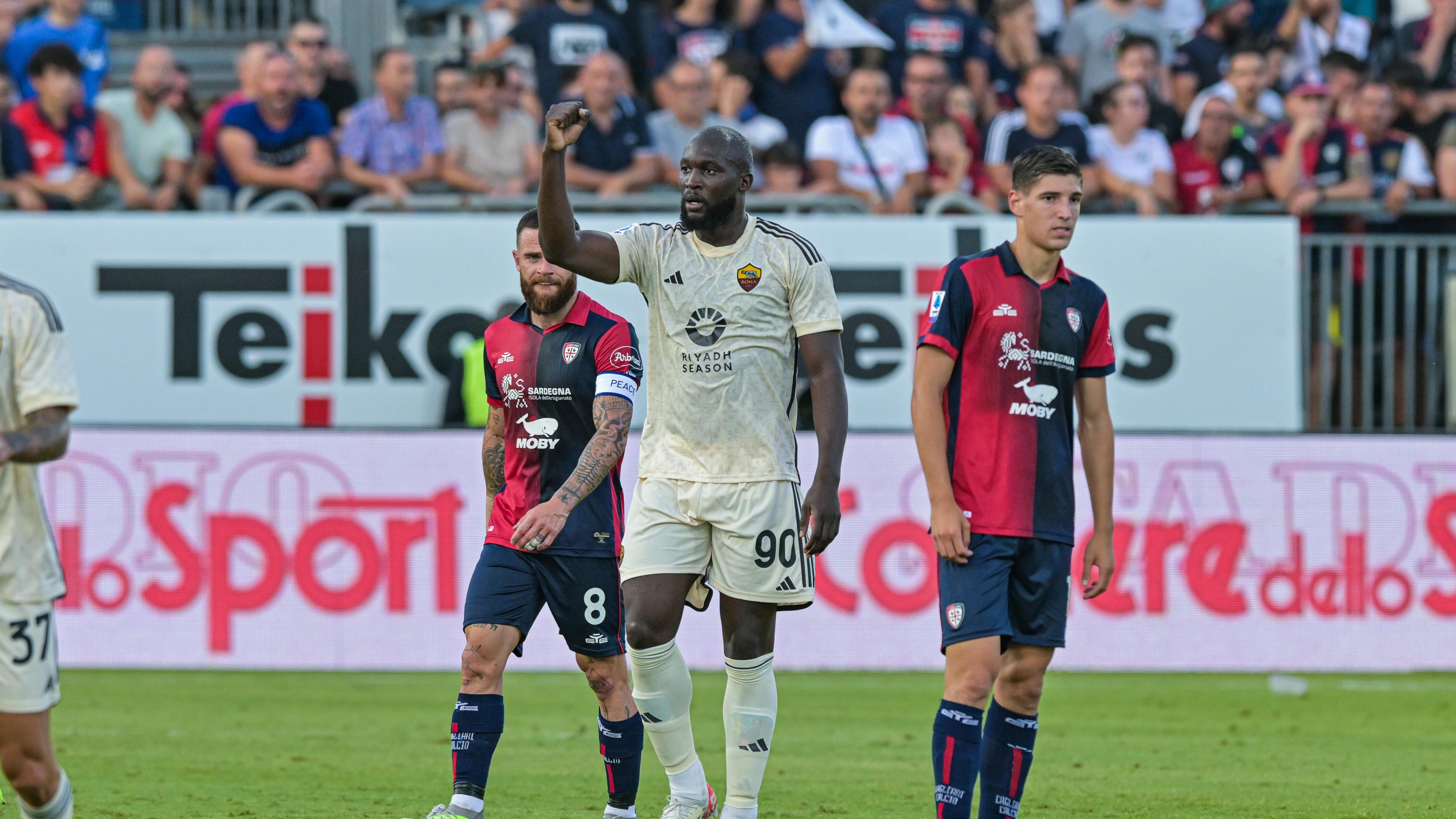 Lukaku marca novamente, e a Roma vai se recuperando na Serie A