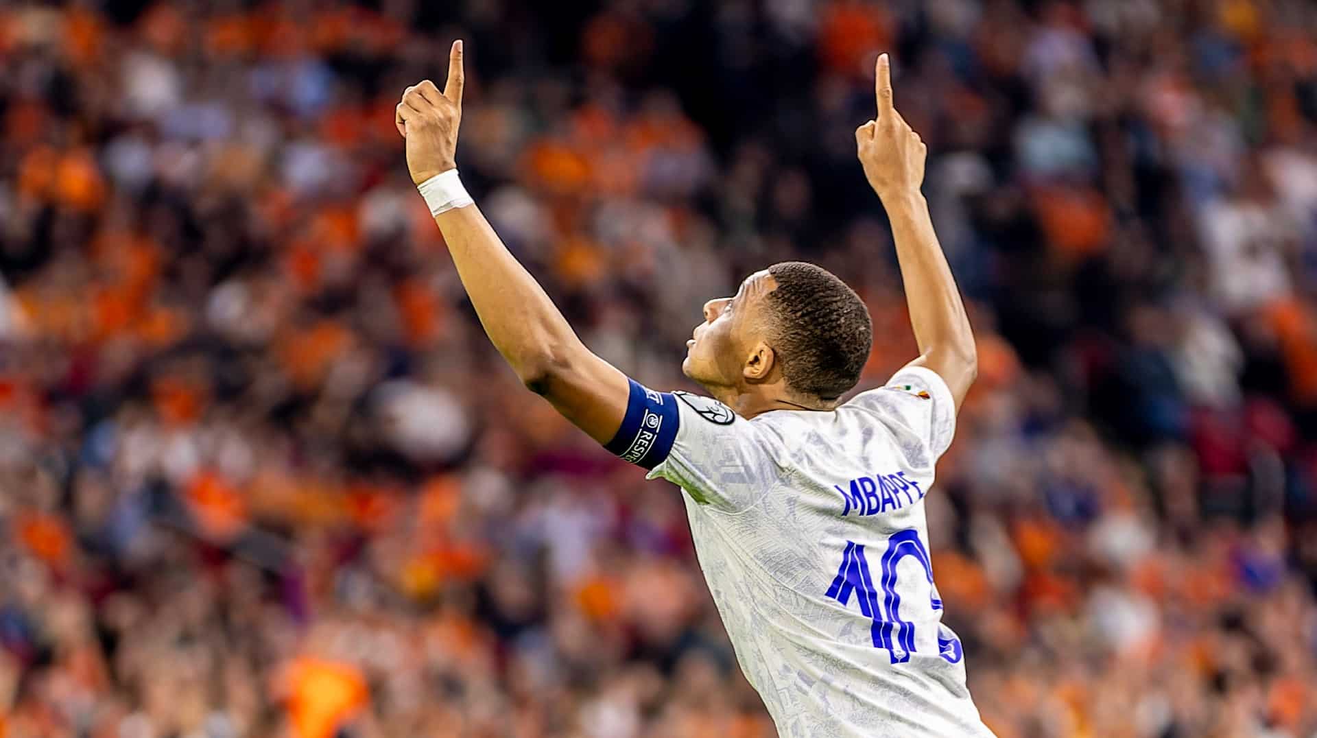 Mbapp&eacute; ofereceu sua melhor vers&atilde;o para bater a Holanda e confirmar a Fran&ccedil;a na Euro