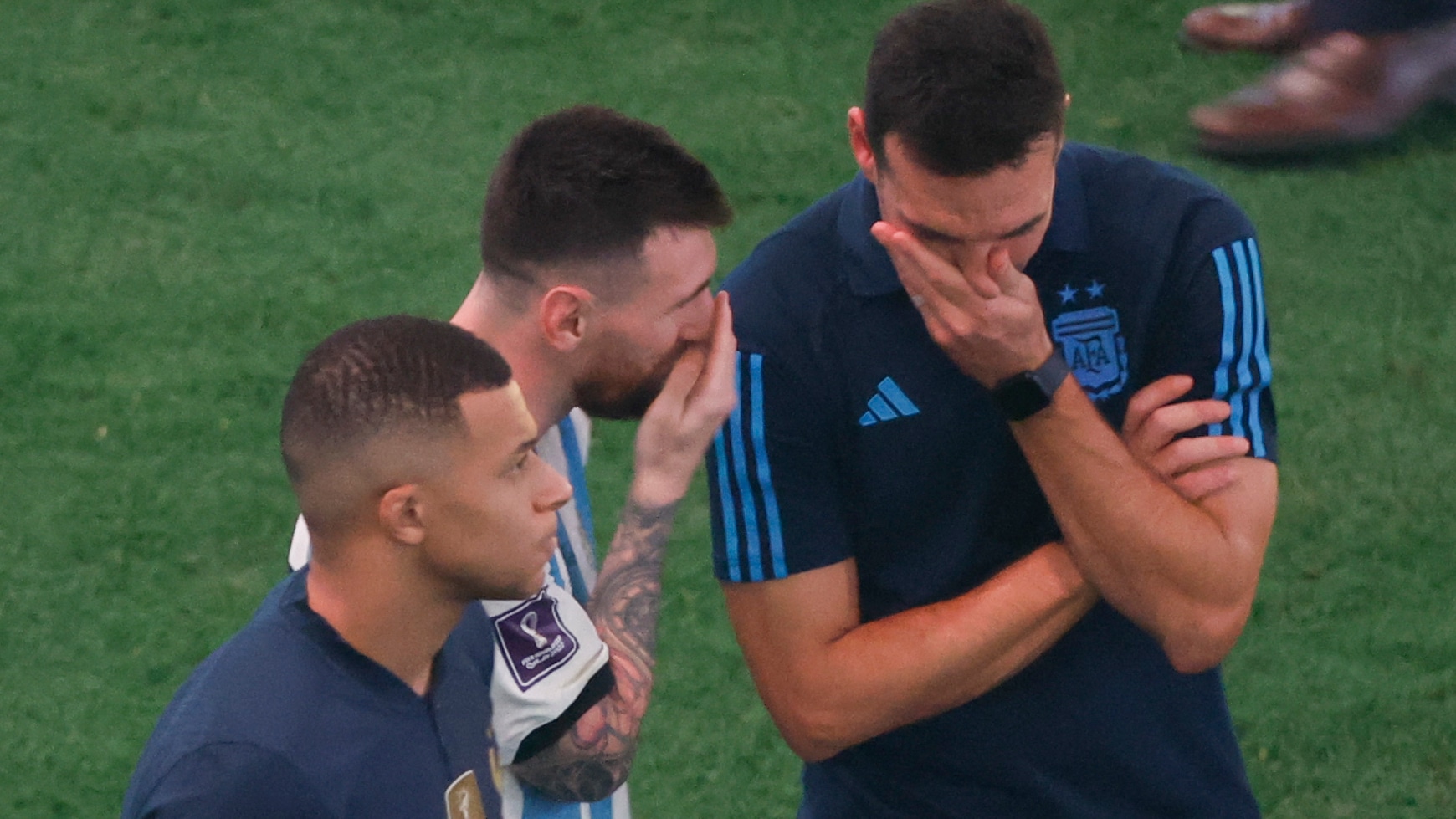 Scaloni gostaria que parassem de tentar antecipar a aposentadoria de Messi