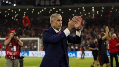 M&iacute;stica de Sylvinho segue intacta, e Alb&acirc;nia encaminha classifica&ccedil;&atilde;o para a Eurocopa