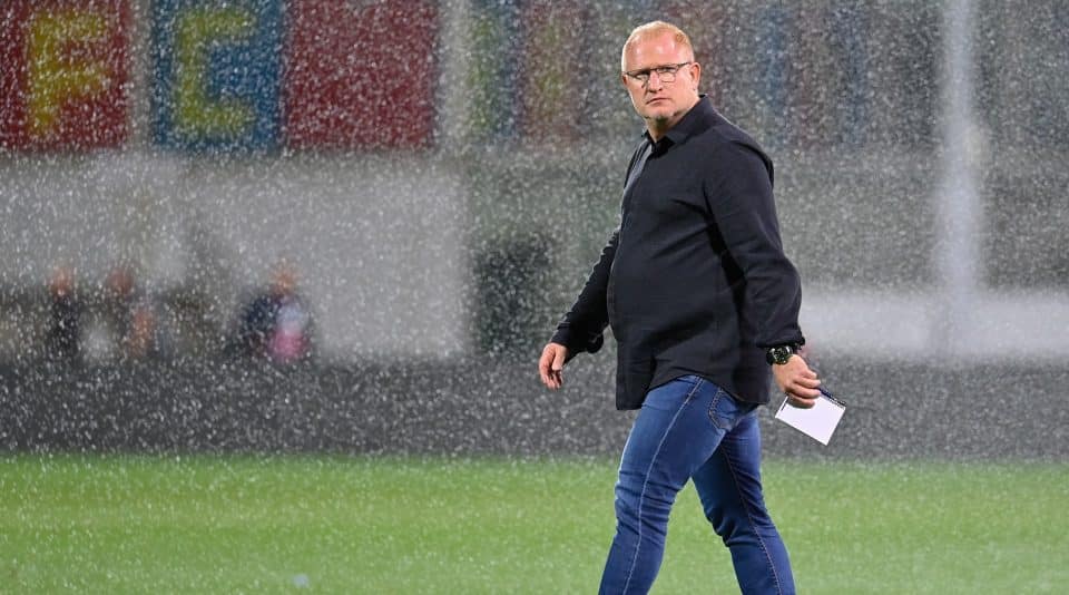 O Basel atravessa um colapso, de semifinalista da Conference a lanterna do Suíço