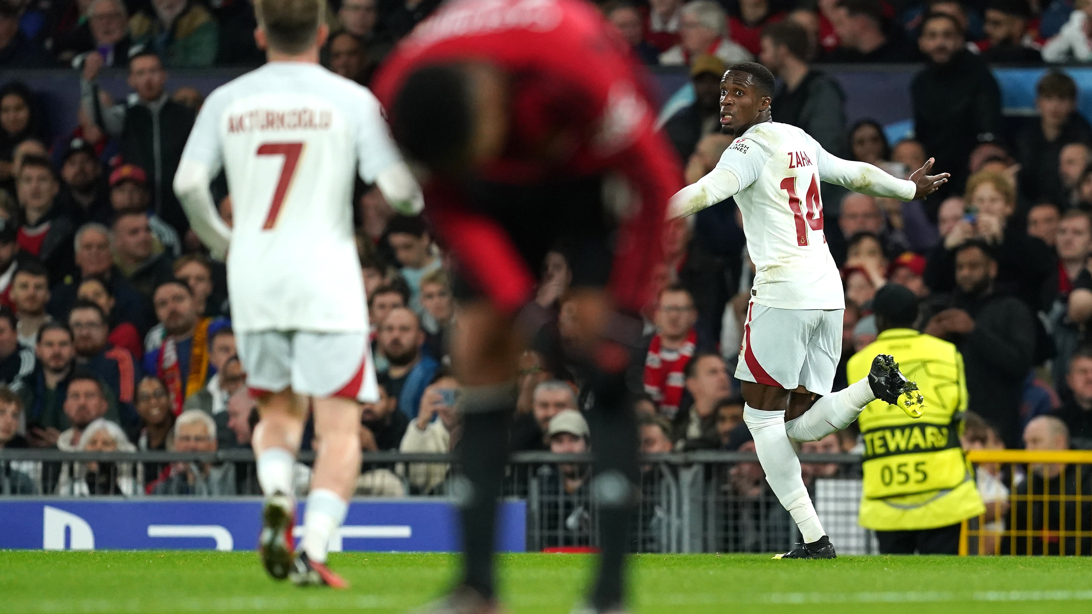 Zaha fez uma ode &agrave; Champions League: &ldquo;Finalmente cheguei aqui&rdquo;