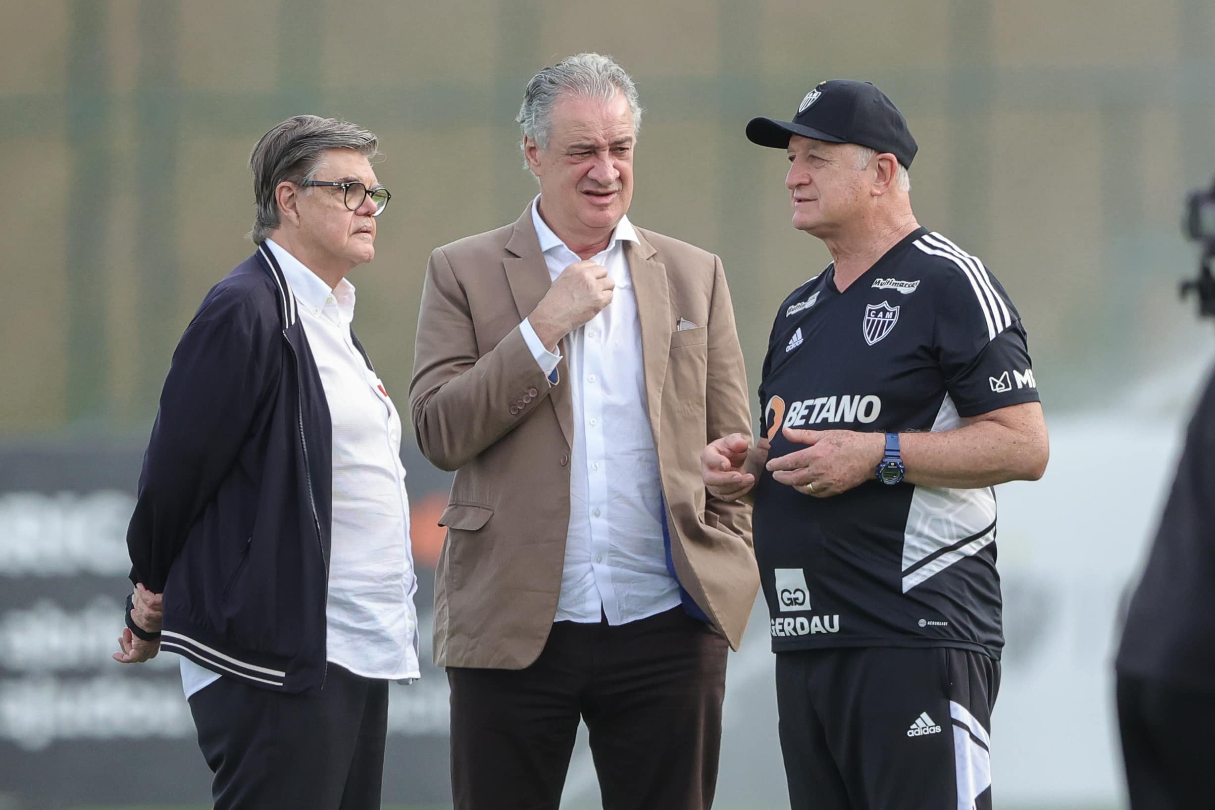 Bastidores do Atl&eacute;tico-MG: Elei&ccedil;&atilde;o para presidente s&oacute; tem um candidato, e o futuro de Felip&atilde;o e Caetano