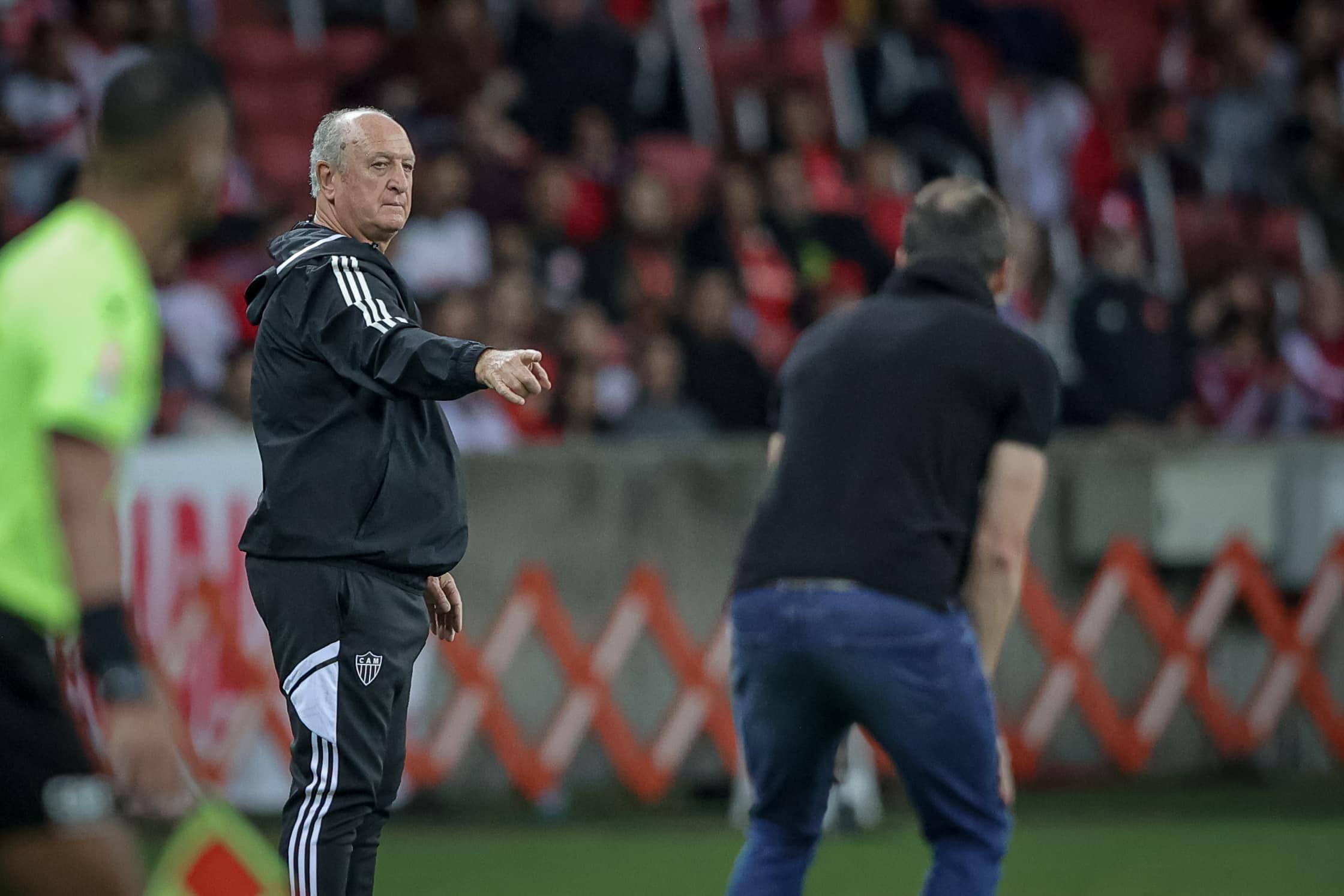 Com pitadas de Coudet e cara de Felip&atilde;o, Atl&eacute;tico-MG se encontra na temporada