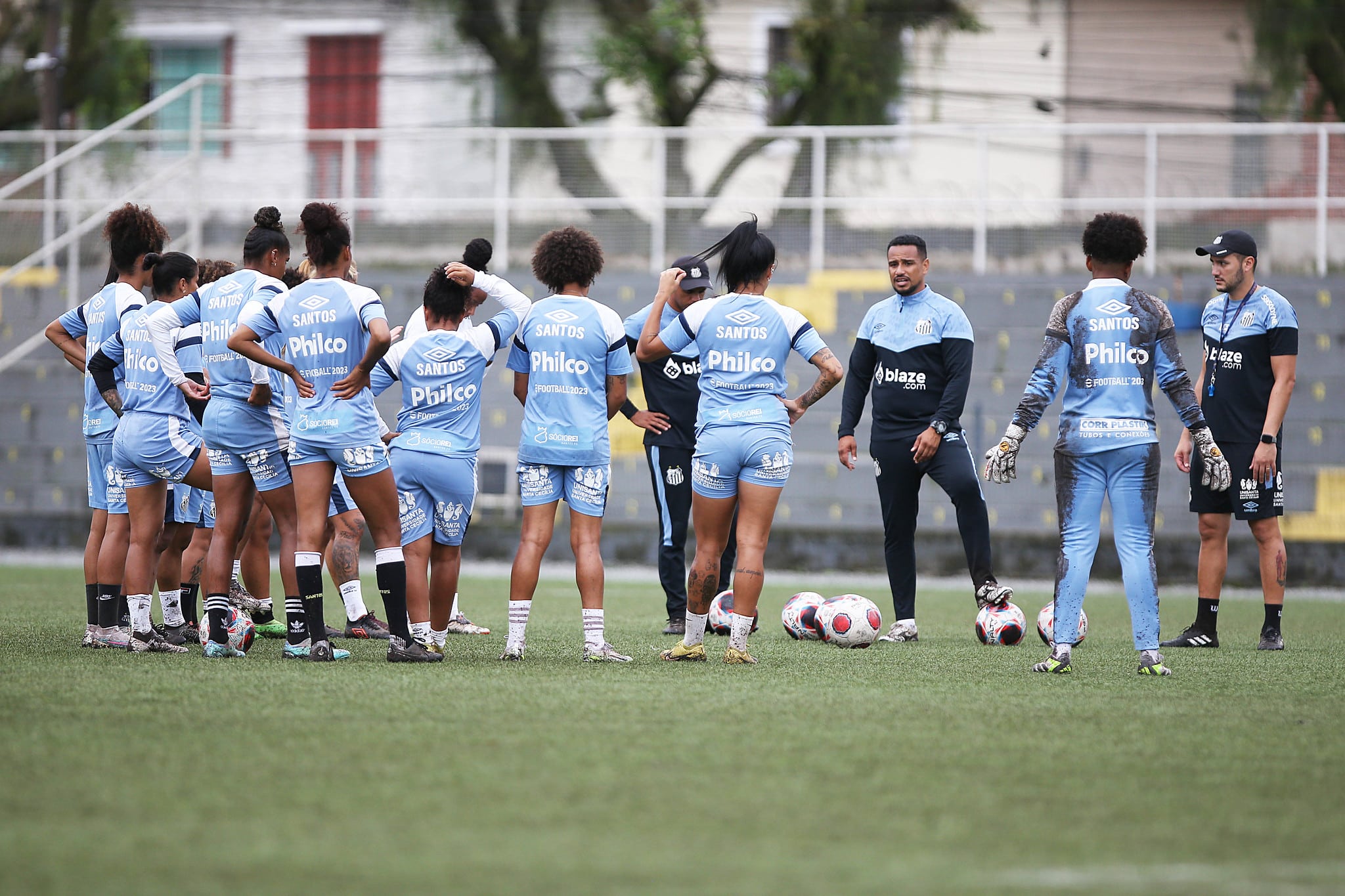 Como o processo de Kleiton Lima contra jogadora do Santos evidencia racha do elenco