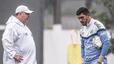 O Santos quer sair da lama e tem &oacute;tima chance contra o Goi&aacute;s, em &uacute;ltimo confronto direto contra desesperados
