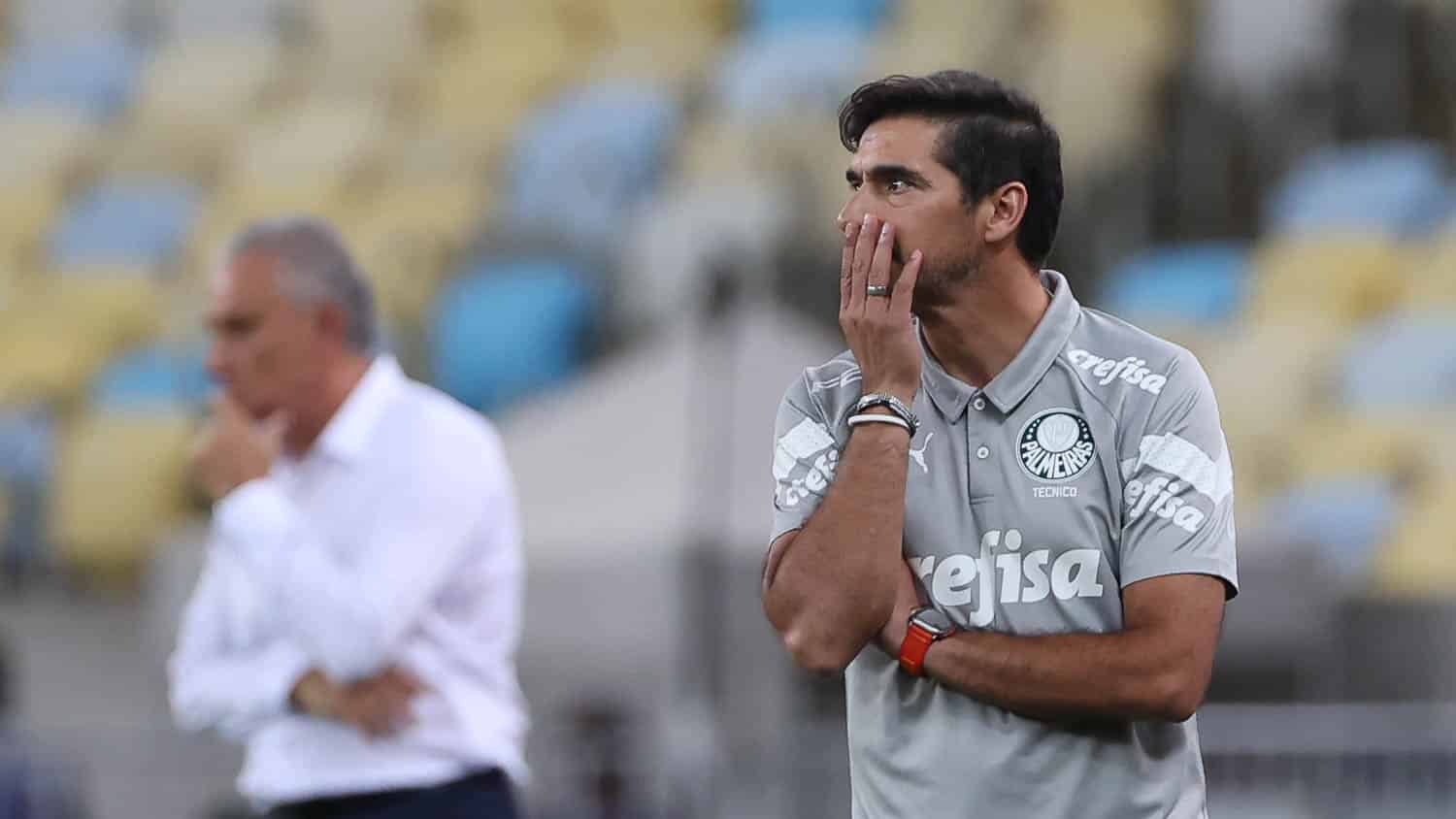 Abel reconhece superioridade do Flamengo, mas aponta onde Palmeiras deu jogo de presente para rival