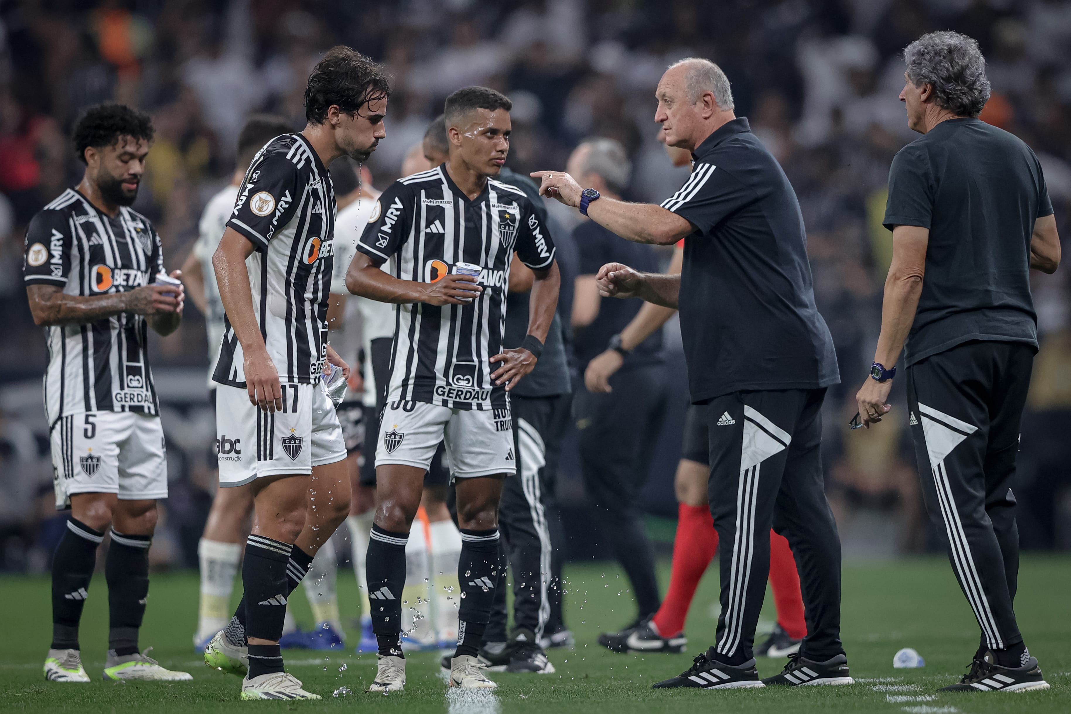 O Atl&eacute;tico-MG, mais uma vez, jogou menos do que pode, e por isso est&aacute; onde est&aacute;