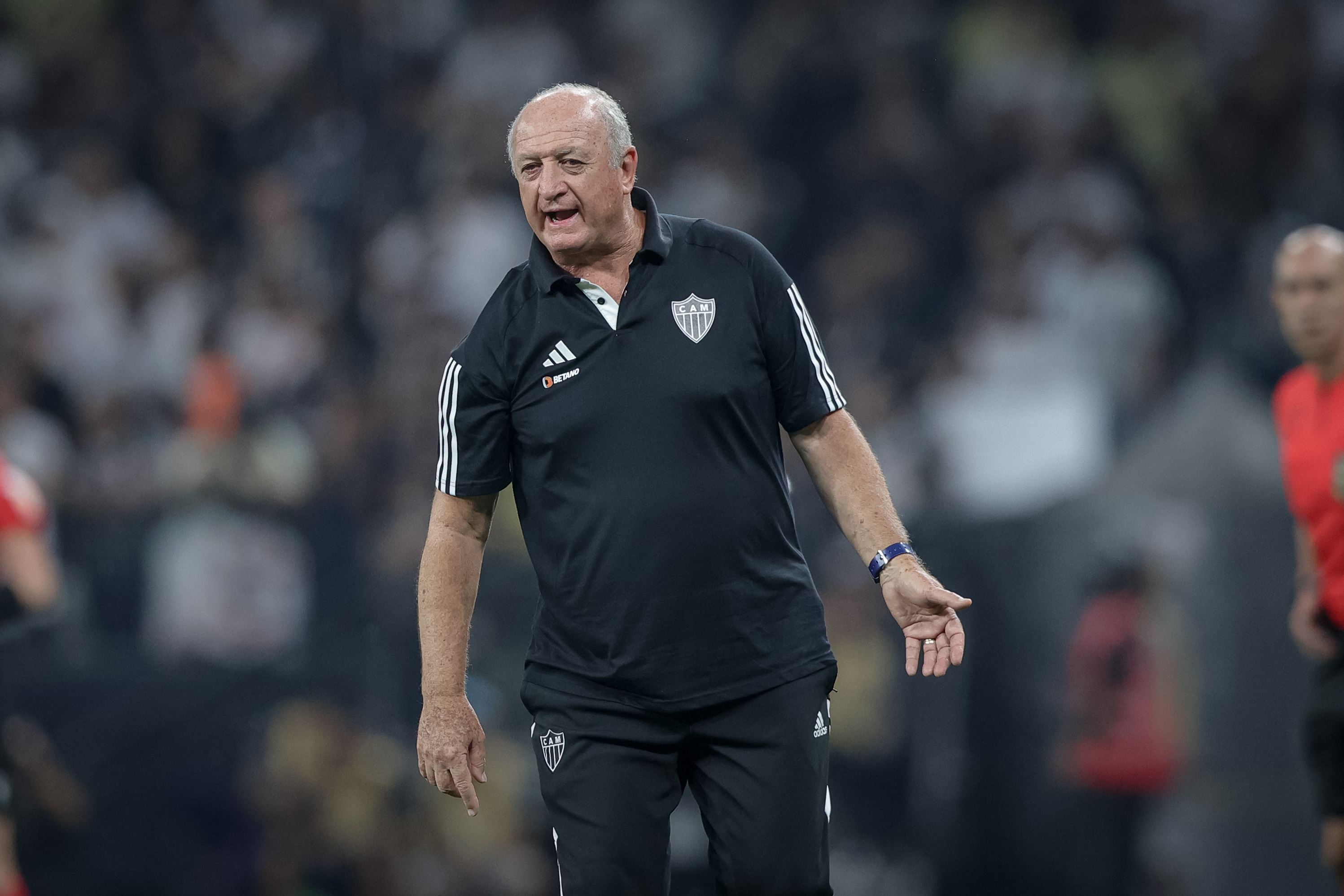 Com Atl&eacute;tico-MG &lsquo;sem competir&rsquo; no in&iacute;cio, mas melhorando na sequ&ecirc;ncia, Felip&atilde;o sai insatisfeito com empate