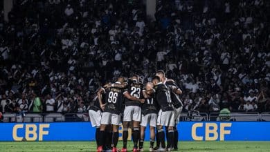 Em mais uma &lsquo;final&rsquo;, Vasco vai precisar superar desfalques e tabu contra o Corinthians