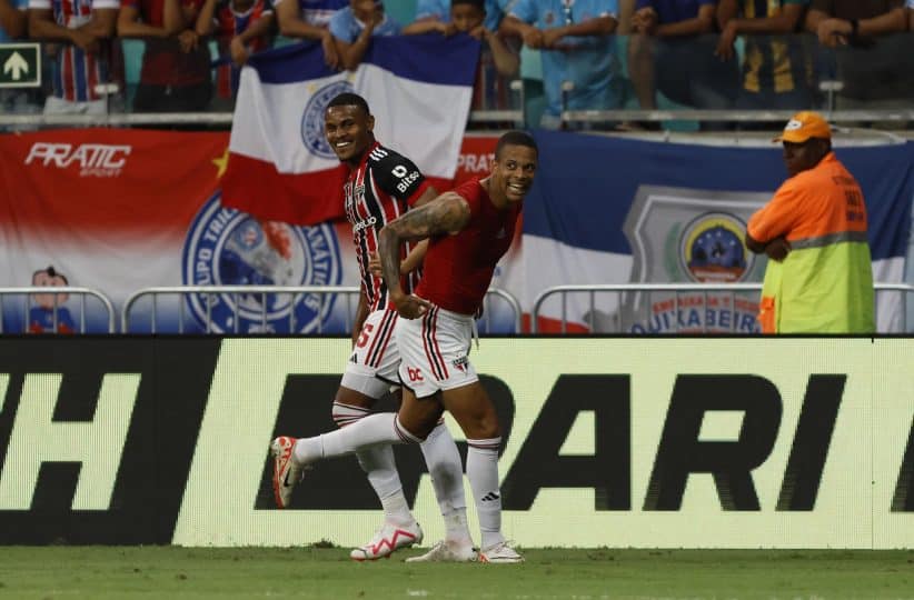 São Paulo enfim se garante na Série A com primeira vitória fora e agora pode relaxar no Brasileirão